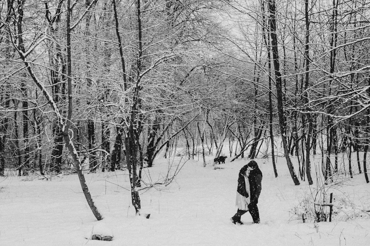 sesja narzeczeńska w zimie