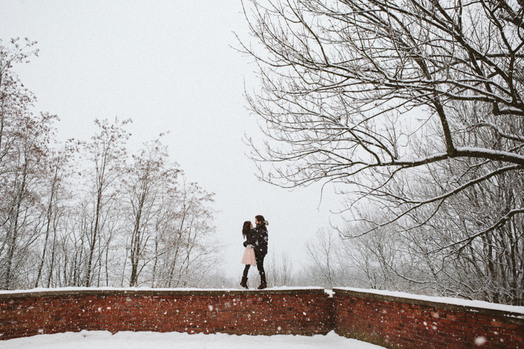 zimowa sesja narzeczeńska