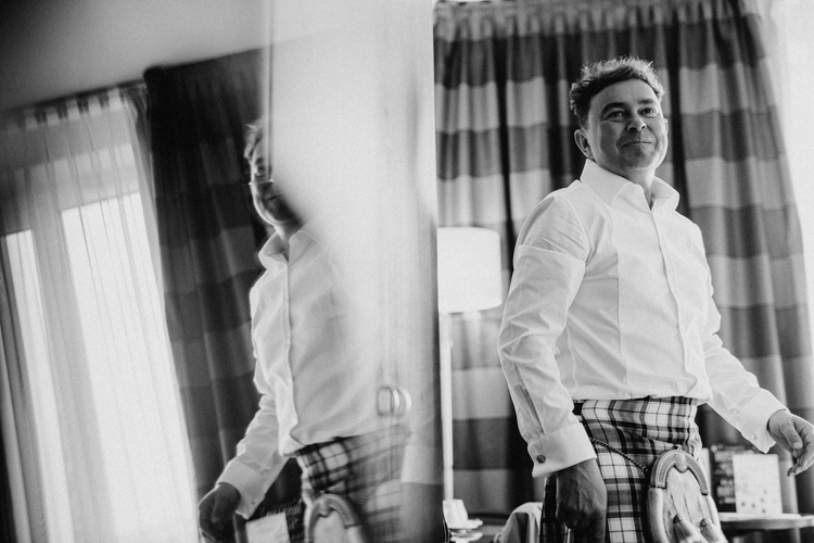 ubieranie Pana Młodego