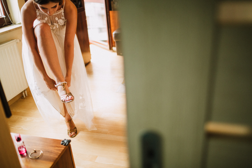 ubieranie pani młodej