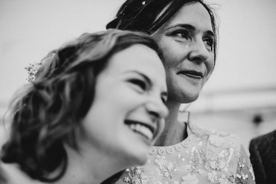 naturalne zdjęcia ślubne