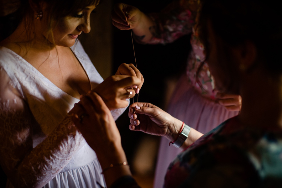 naturalne zdjęcia ślubne