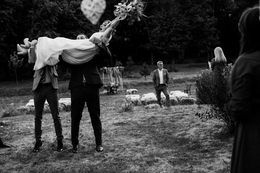 plenerowy ślub pod Warszawą