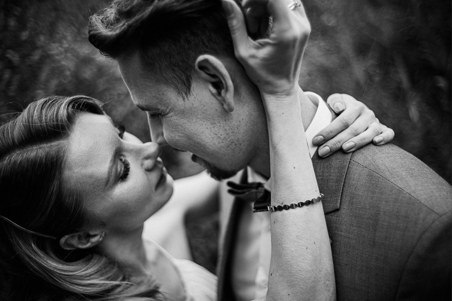 ślub w Winiarni nad jeziorem