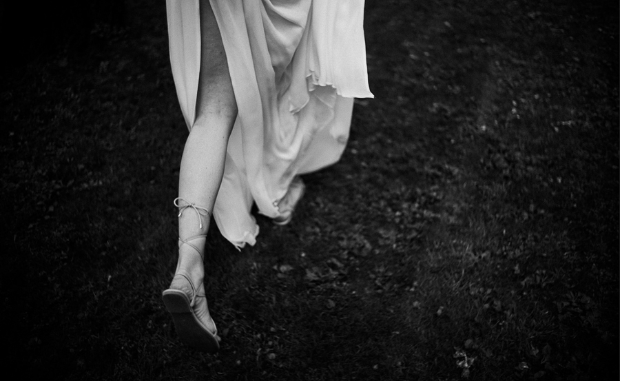 plenerowy ślub nad jeziorem