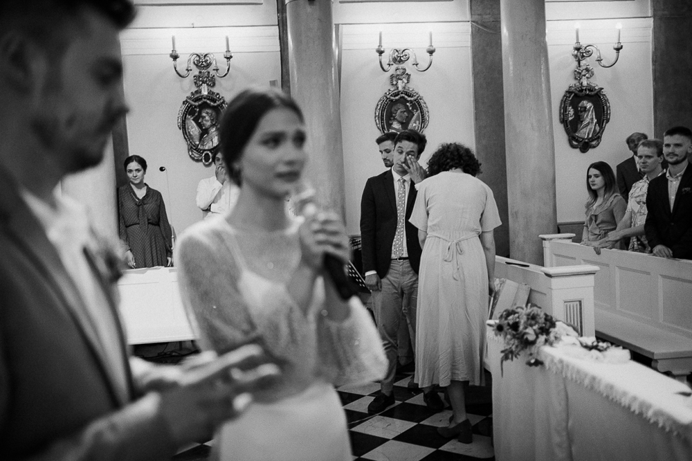 naturalne zdjęcia ślubne